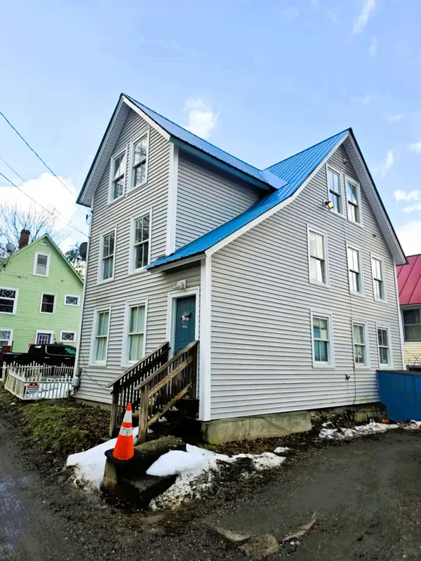 5 Reynolds Drive, Brattleboro, VT 05301