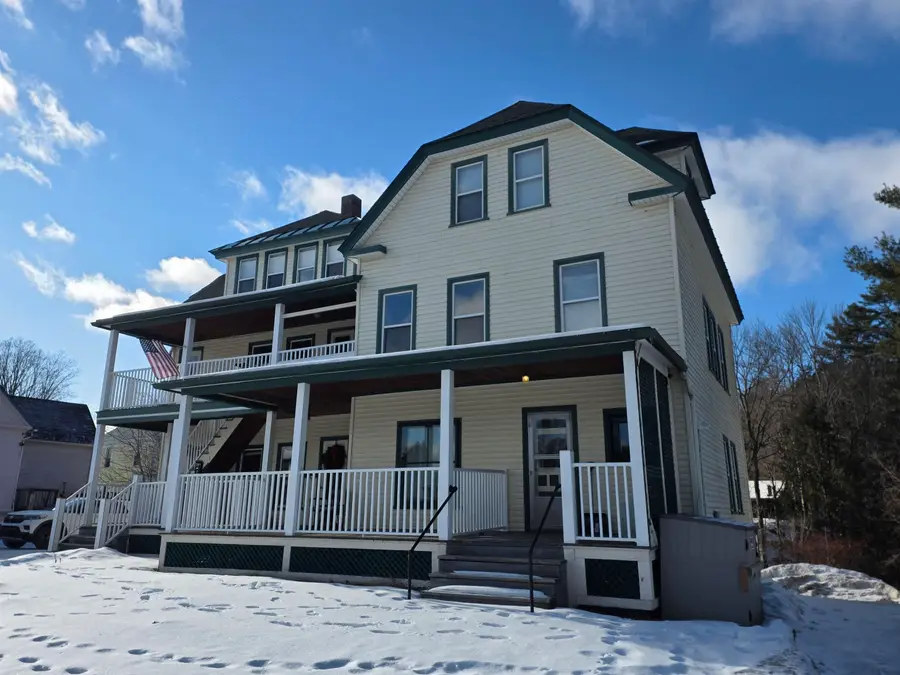 32 Wesley Drive, Saint Johnsbury, VT 05819 - Image #2