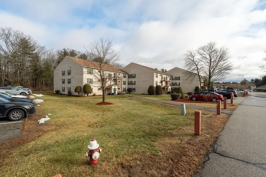 1703 White Cedar Boulevard, Portsmouth, NH 03801 - Image #3