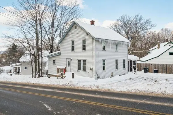 310 Bradford Road, Newport, NH 03773