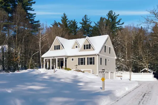 13 Dow Road, Mont Vernon, NH 03057