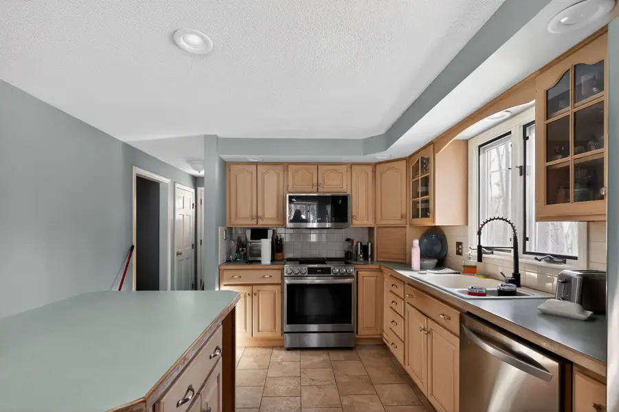 35 Winterhill Road, Goffstown, NH 03045 - Image #3