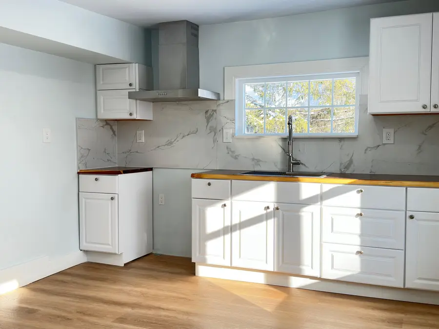 11 Walnut Street, Keene, NH 03431 - Image #2