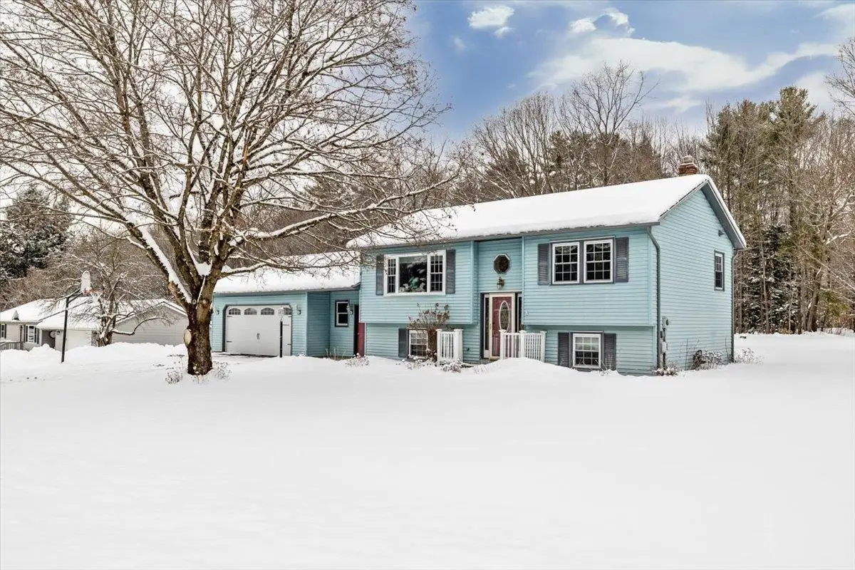 21 Kim Lane, Milton, VT 05468 - Image #1