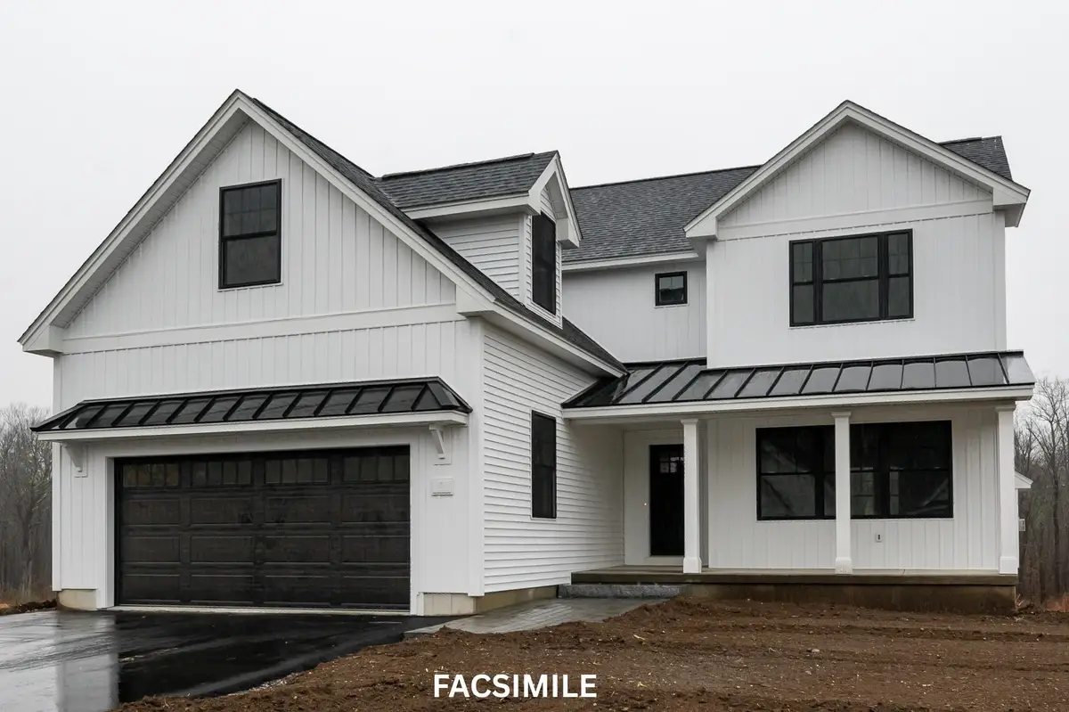 12 Robin Way #5, Chester, NH 03036 - Image #1