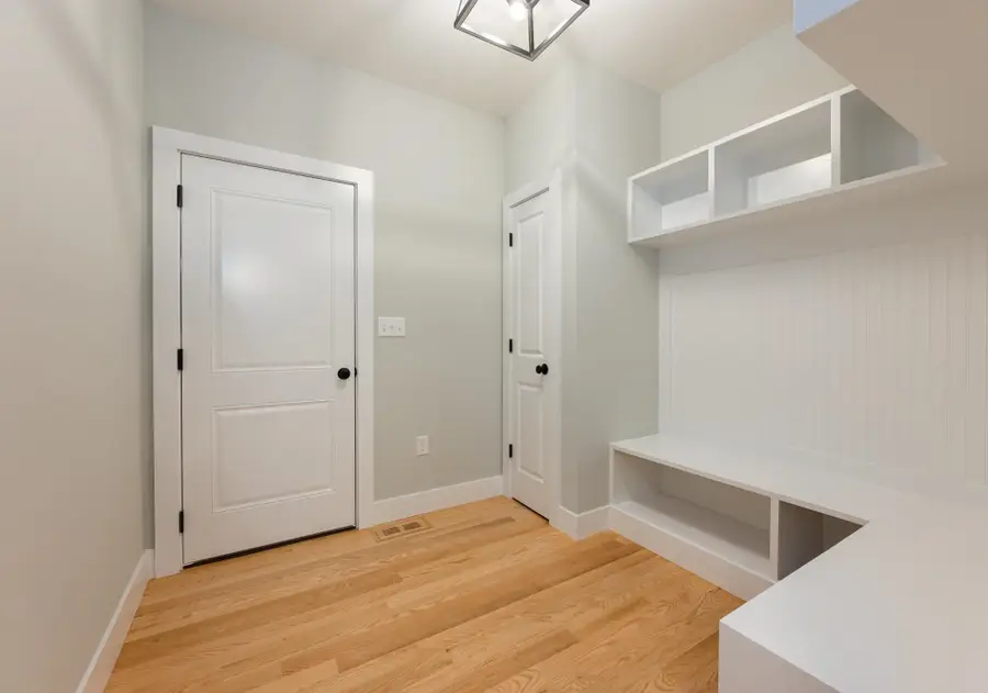 12 Robin Way #5, Chester, NH 03036 - Image #3