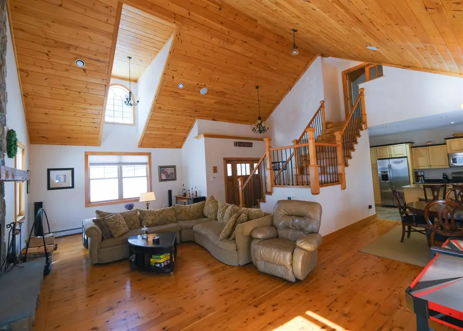 114 Mountain View Drive, Ludlow, VT 05149 - Image #3