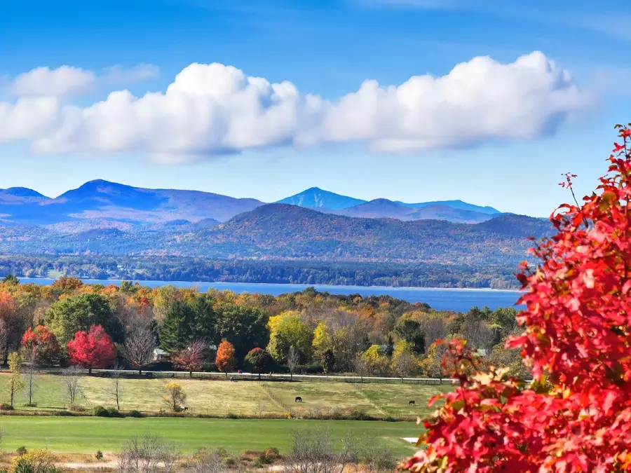 900 Crosswind Drive, Charlotte, VT 05445 - #2