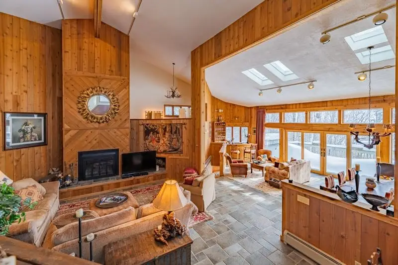 20 Blackberry Lane, Peru, VT 05152 - #1