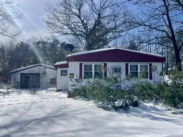 35 New Zealand Road, Seabrook, NH 03874