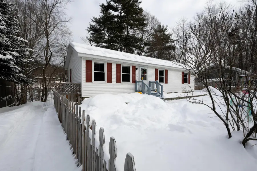 22 Dulac Street, Lebanon, NH 03766 - Image #3