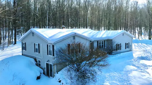 866 Ridge Hill Drive, Derby, VT 05829