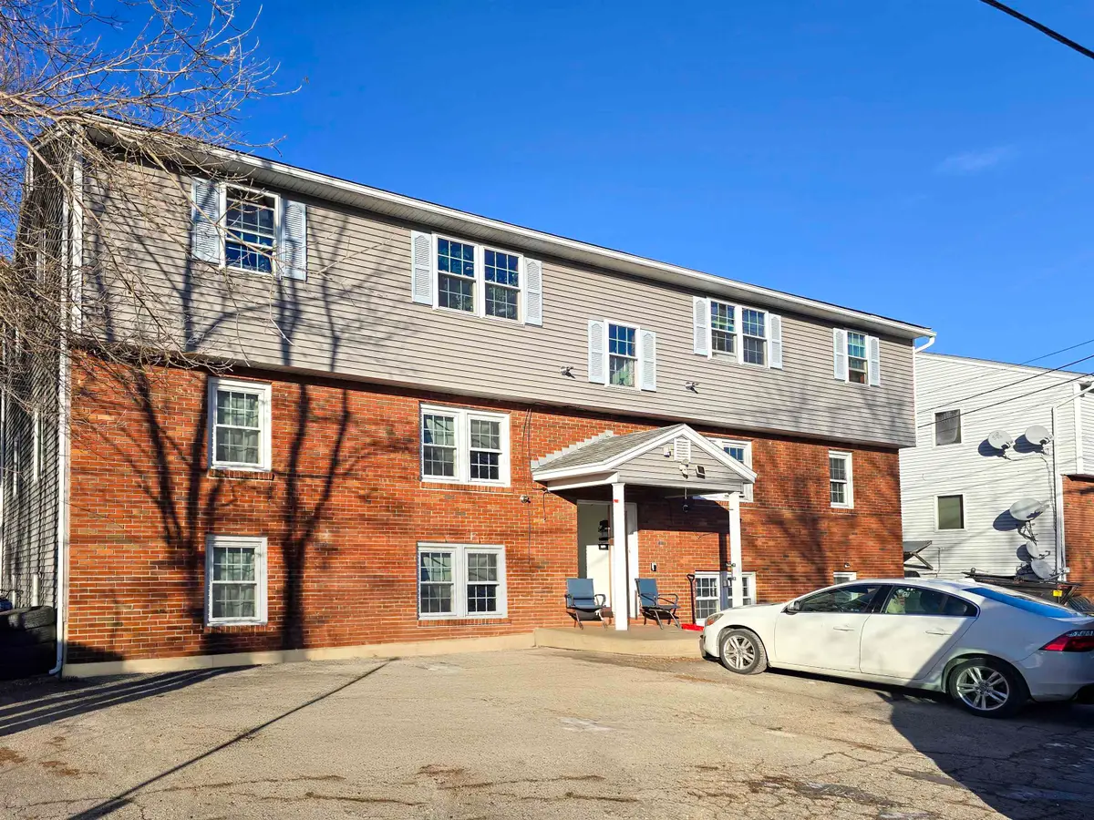 17 Kingsley Court, Rutland, VT 05701 - #1