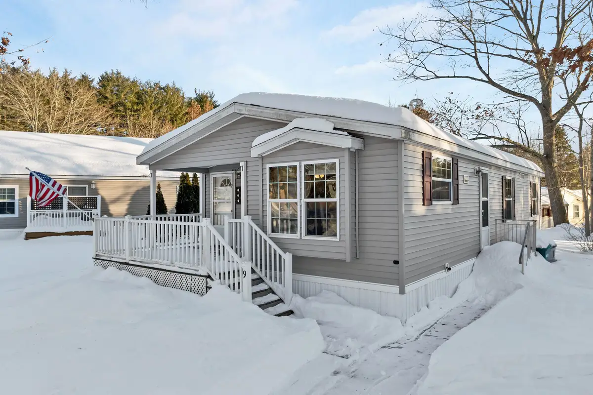 9 Slate Run, North Hampton, NH 03862 - Image #1