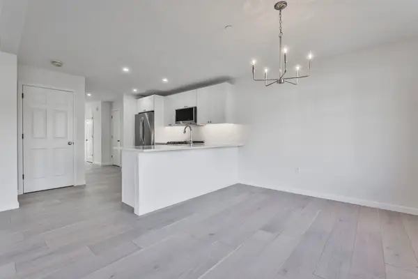 5 Autumn Lane, Raymond, NH 03077