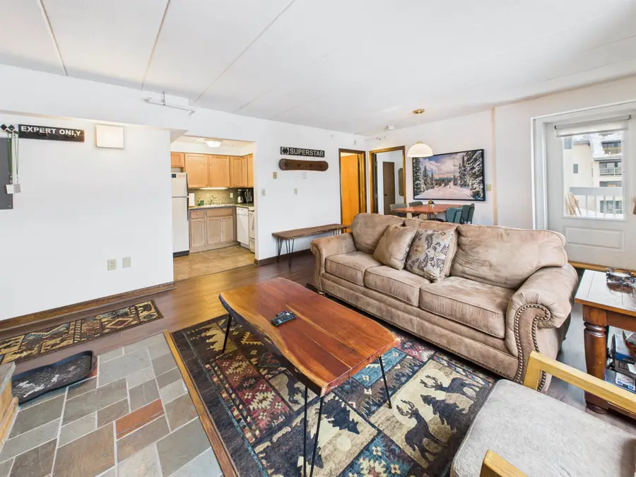 135 East Mountain Road #1F6, Killington, VT 05751 - #3