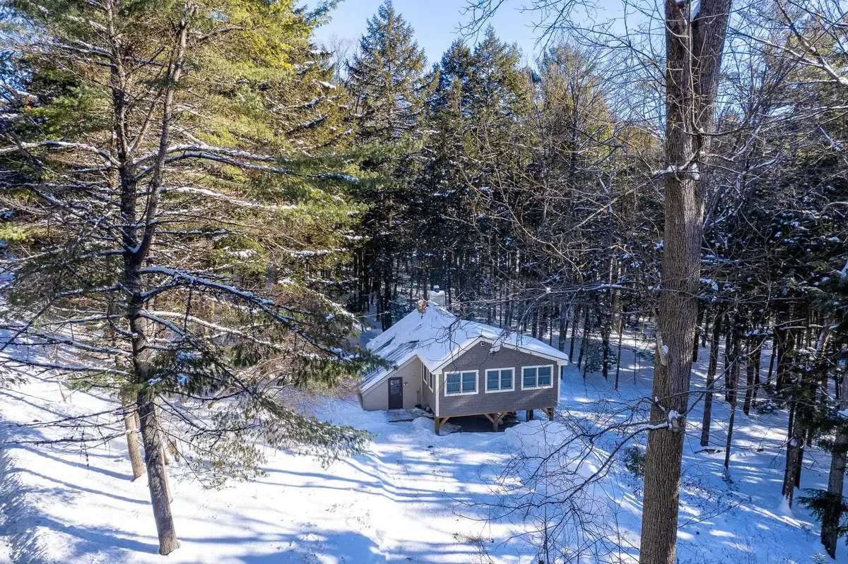 107 Jay Hill Road, Hartford, VT 05059 - #1