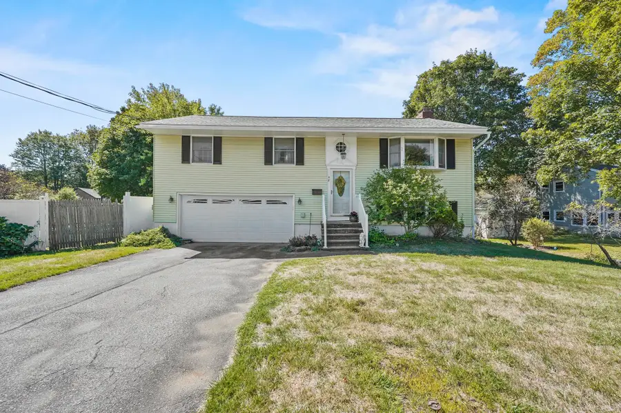 40 Opal Avenue, Portsmouth, NH 03801 - Image #2