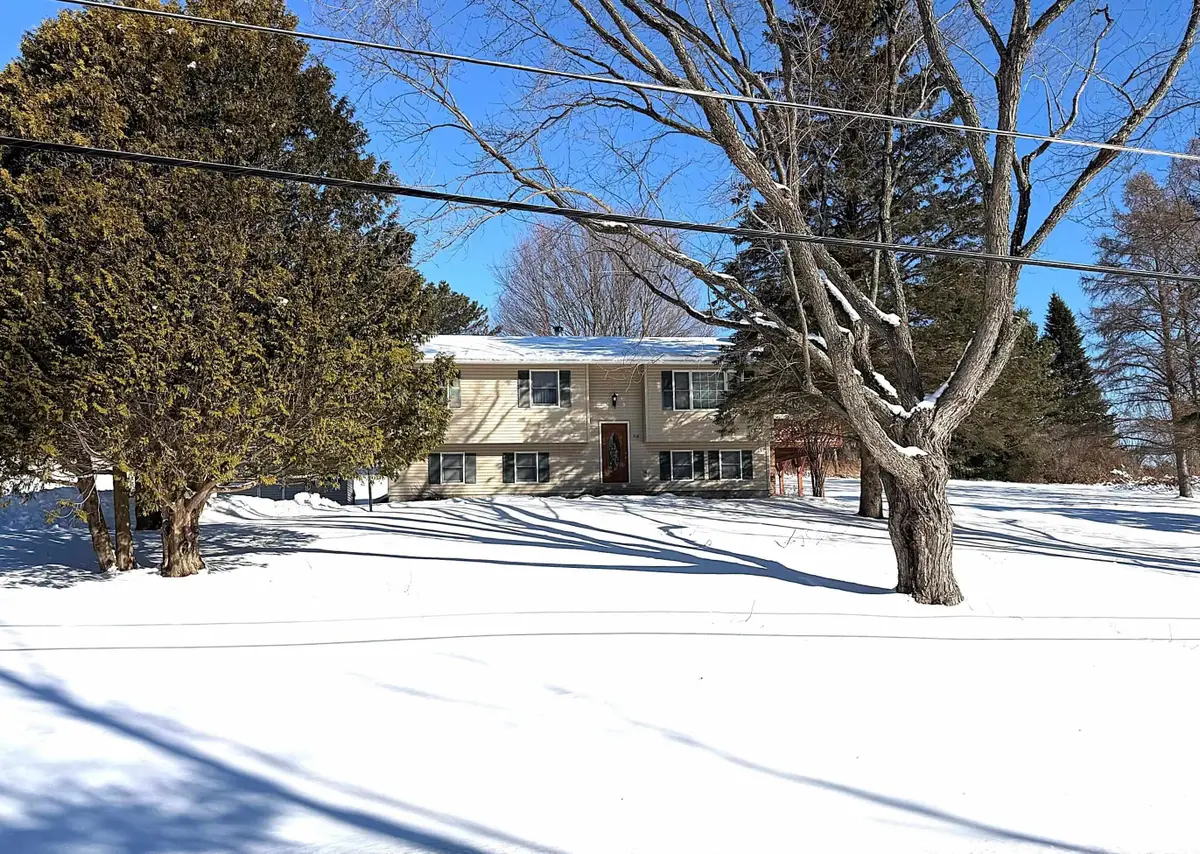 318 Oak Knoll Road, Williston, VT 05495 - #1