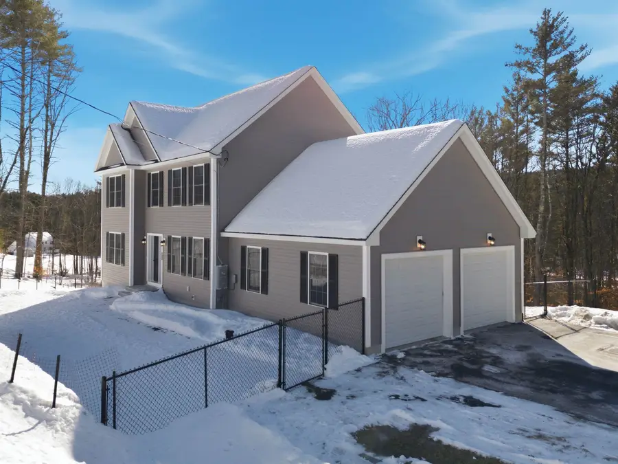 192 Grapevine Road, Dunbarton, NH 03046 - Image #2