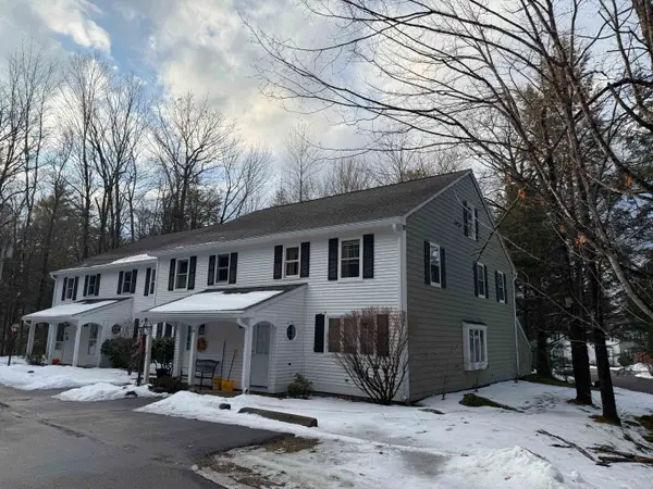 40-24 Harbor Way, Wolfeboro, NH 03894