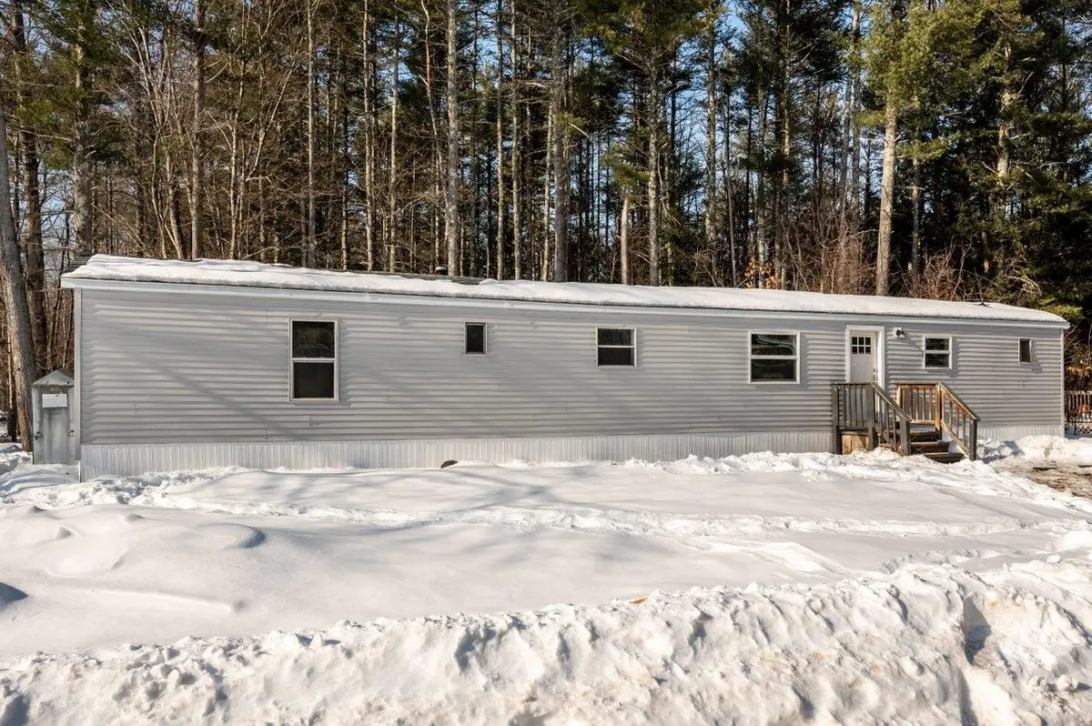 46 Limestone Lane, Rochester, NH 03867 - Image #1