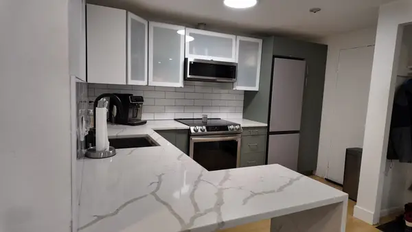 99 Cluff Crossing Road #E9, Salem, NH 03079