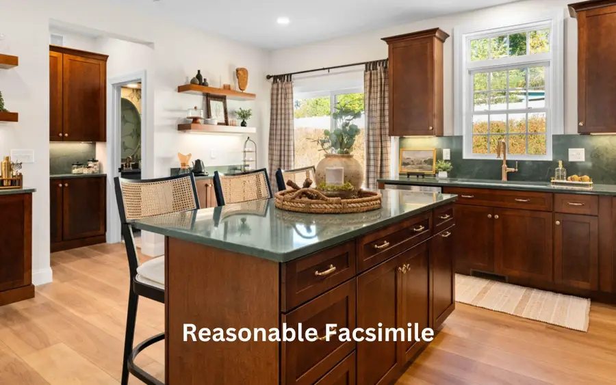 4D Dearborn Circle, Goffstown, NH 03045 - Image #3