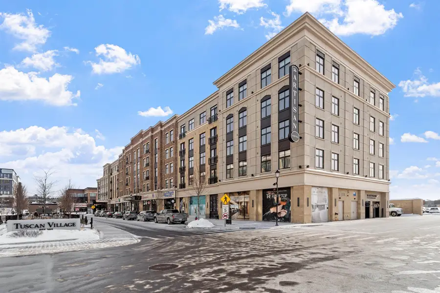 18 Artisan Drive #401, Salem, NH 03079-5034 - Image #2