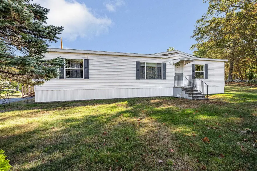 18 Winter Street, Salem, NH 03079 - Image #3