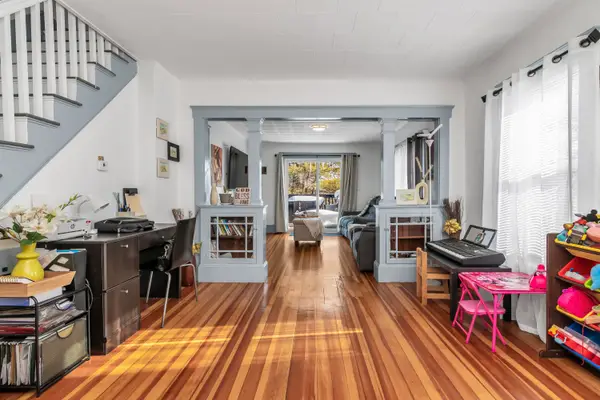 10 Millville Street, Salem, NH 03079