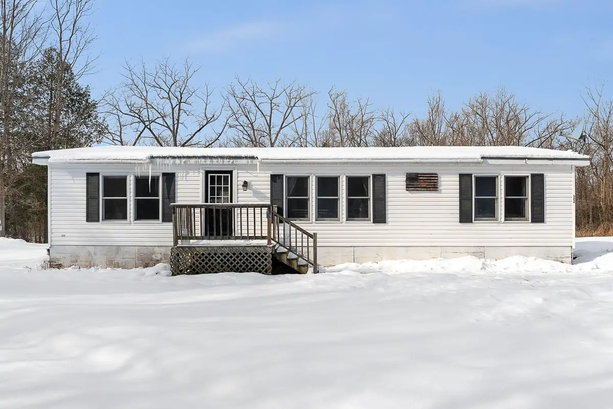 11 Beach Road, Milton, VT 05468 - Image #1