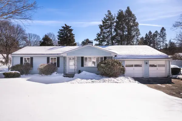 25 Stevens Road, North Hampton, NH 03862