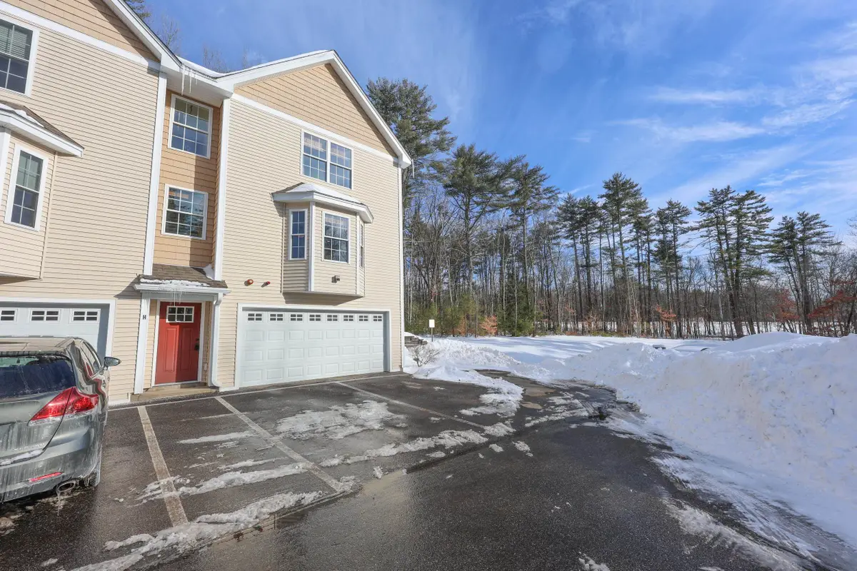 11 Rockingham Road #Unit H, Auburn, NH 03032 - Image #1