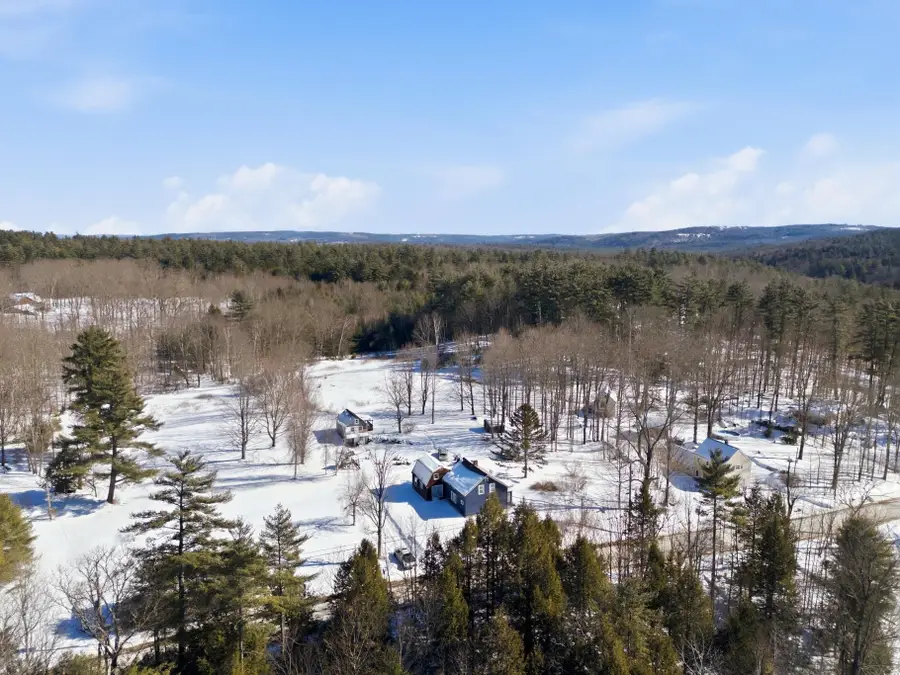 42 Rockland Road, Weare, NH 03281 - Image #2