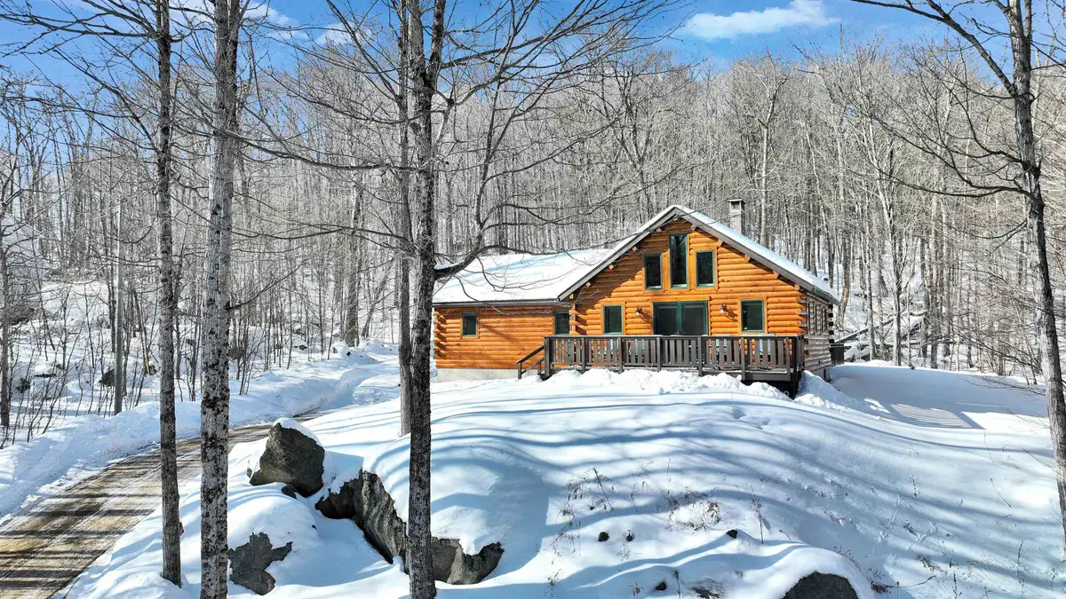 664 Tigola Trail, Stoddard, NH 03464 - Image #1