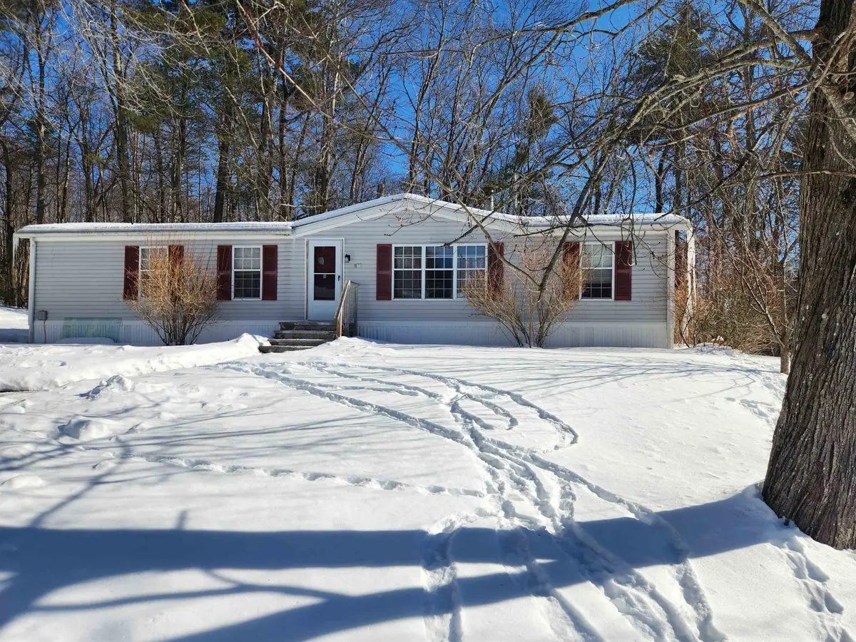 383 Emerald Drive, Barrington, NH 03825 - Image #1