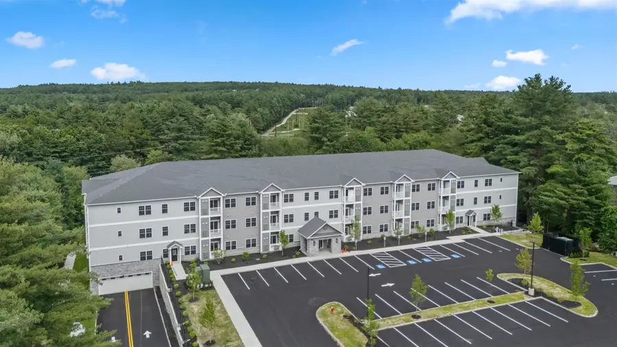 10100 S Willow Street #301, Manchester, NH 03103 - Image #2