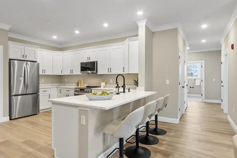 10100 S Willow Street #301, Manchester, NH 03103 - Image #3