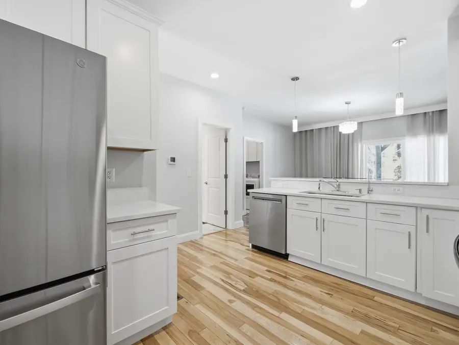 6 Wilshire Lane, Pelham, NH 03076 - #3