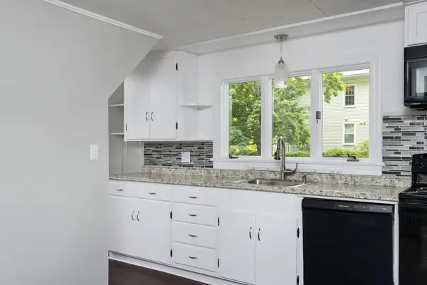 137 locust Street, Dover, NH 03820