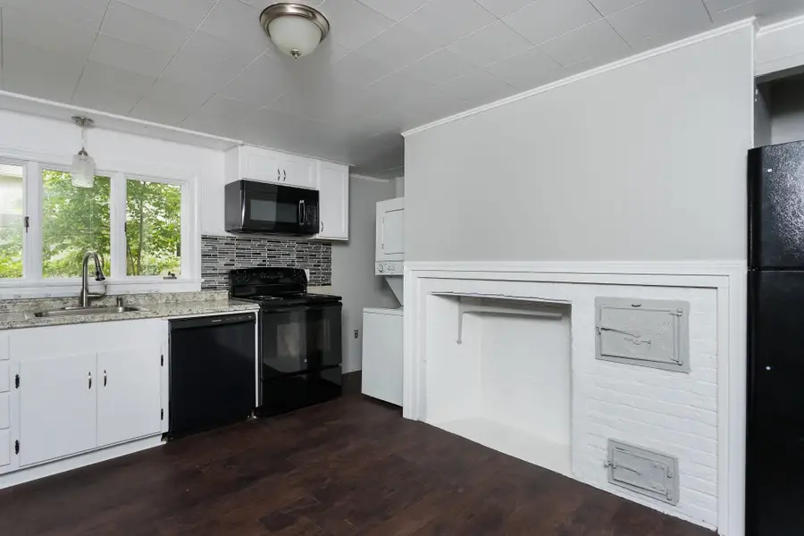 137 locust Street, Dover, NH 03820 - #2