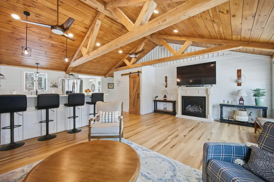 19 Coach Road, Gilford, NH 03249 - Image #3