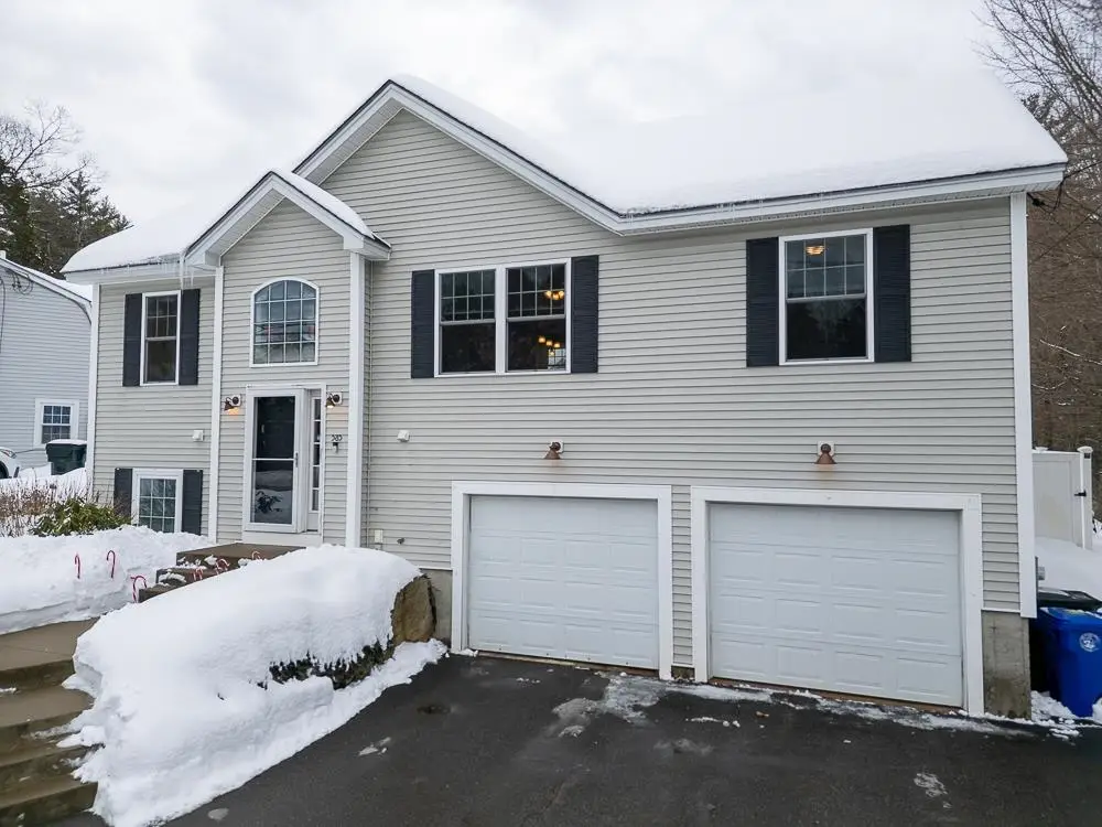 585 Bodwell Road, Manchester, NH 03109 - #1