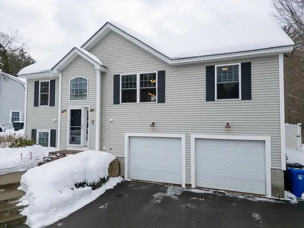 585 Bodwell Road, Manchester, NH 03109