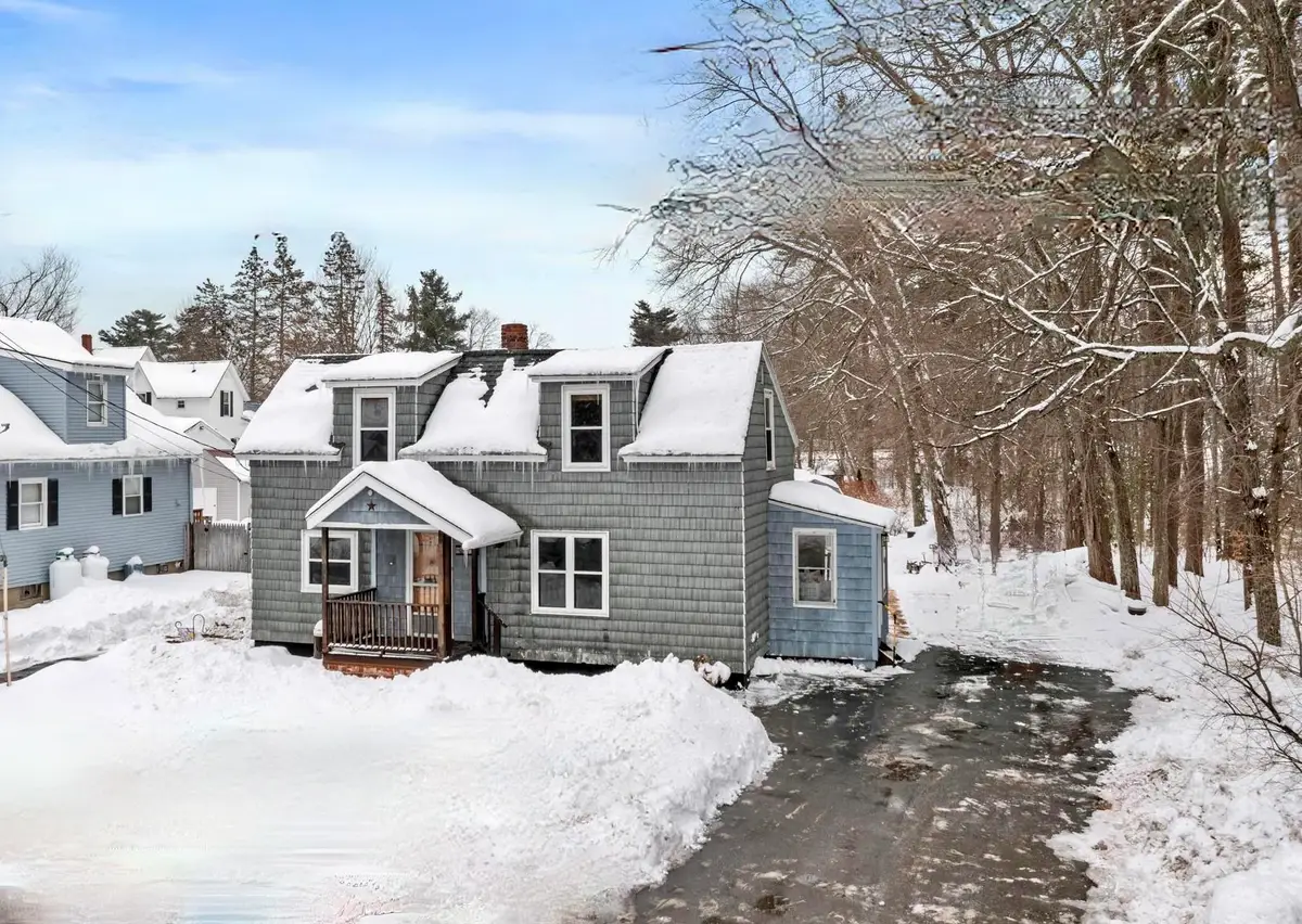 2079 Wellington Road, Manchester, NH 03104-5814 - #1