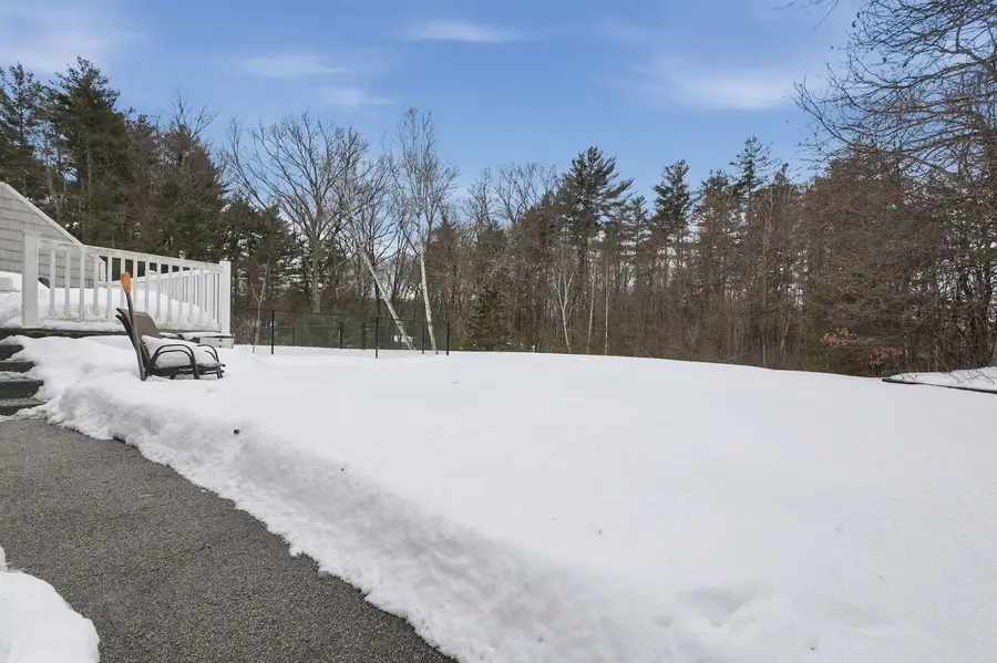 8 Rayes Drive, Hudson, NH 03051 - #3