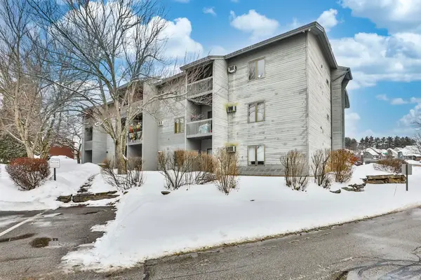 5 Tsienneto Road #194, Derry, NH 03038