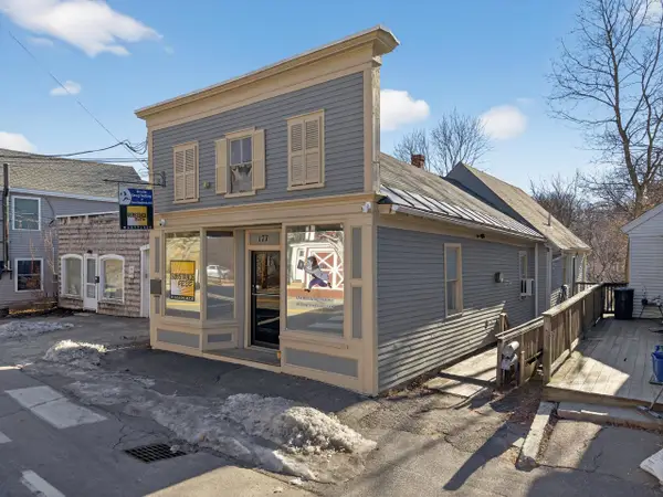 177 Main Street #2, Newmarket, NH 03857