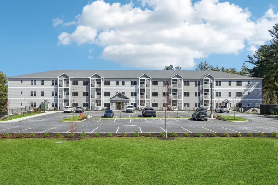 10100 S Willow Street #214, Manchester, NH 03103 - #2